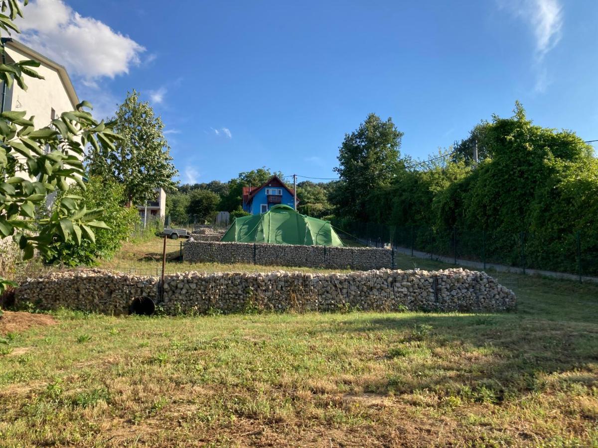 Отель Gabion Garden Подгайска Экстерьер фото